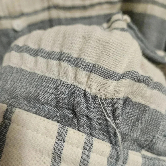 Outerknown Costa Gauzy Button Down Shirt Small - Picture 6 of 9